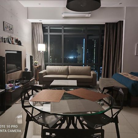 Kumkum Homestay Studio Nusajaya  Exterior photo